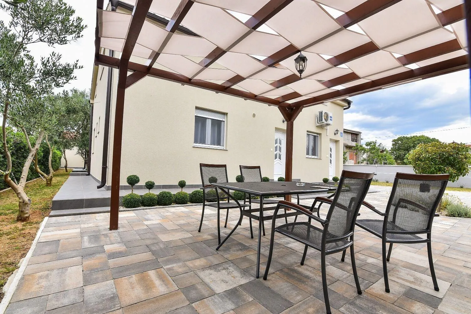 Apartment Gordana Mar Vrsi