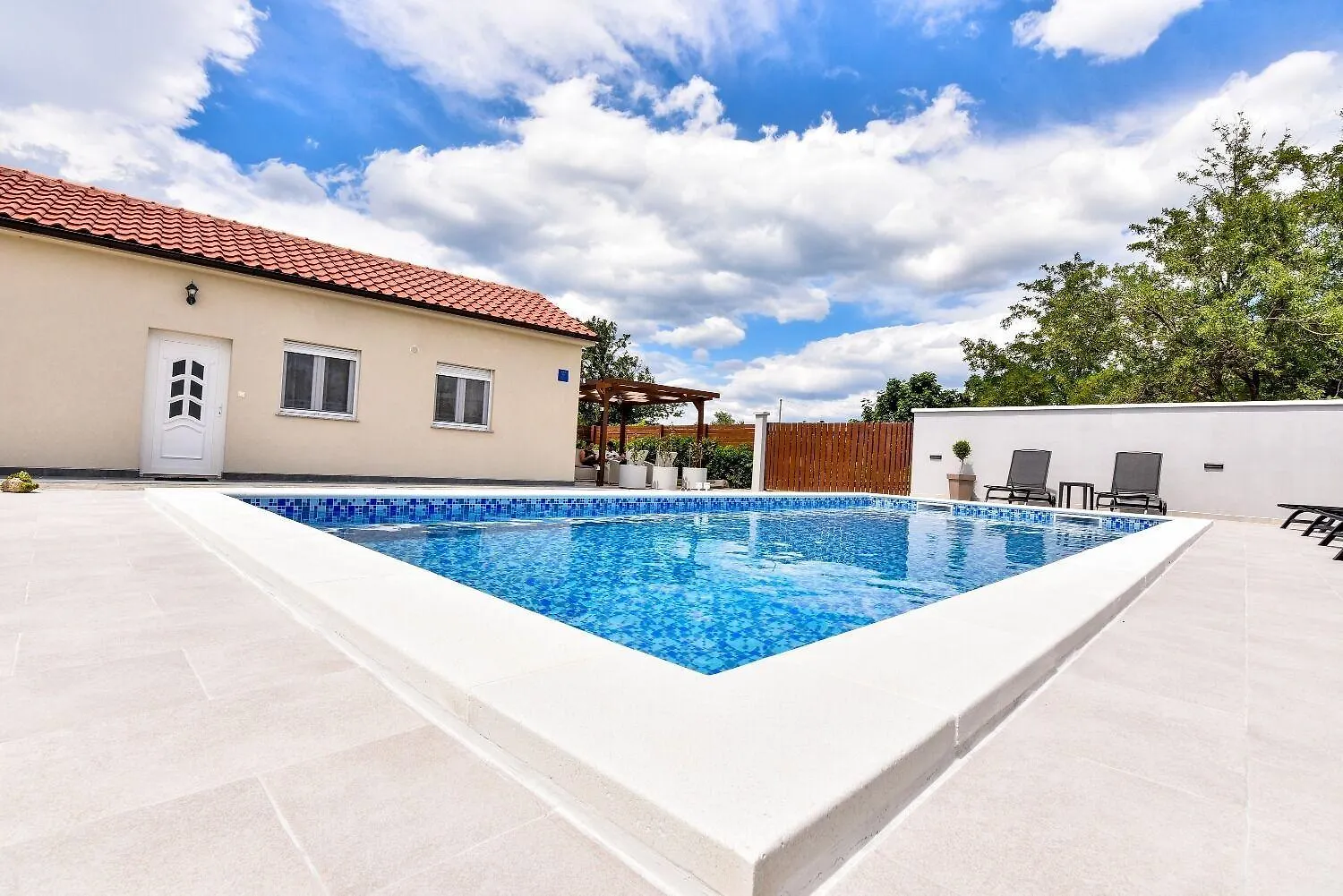 Apartment Gordana Mar Vrsi 0*,  Croatia